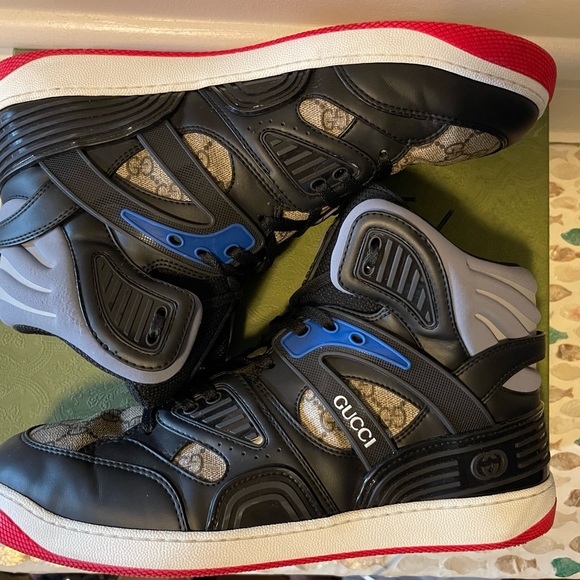 GUCCI Black Demetra - Picture 6 of 10